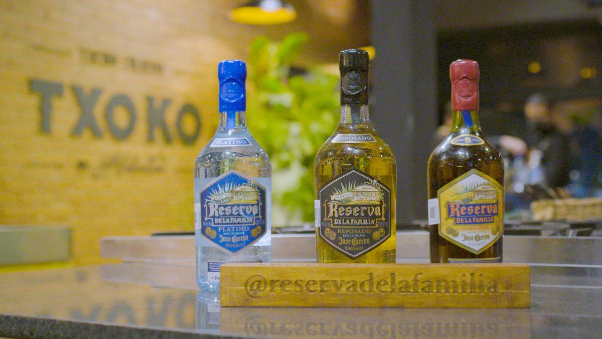 tequila-reserva-de-la-familia