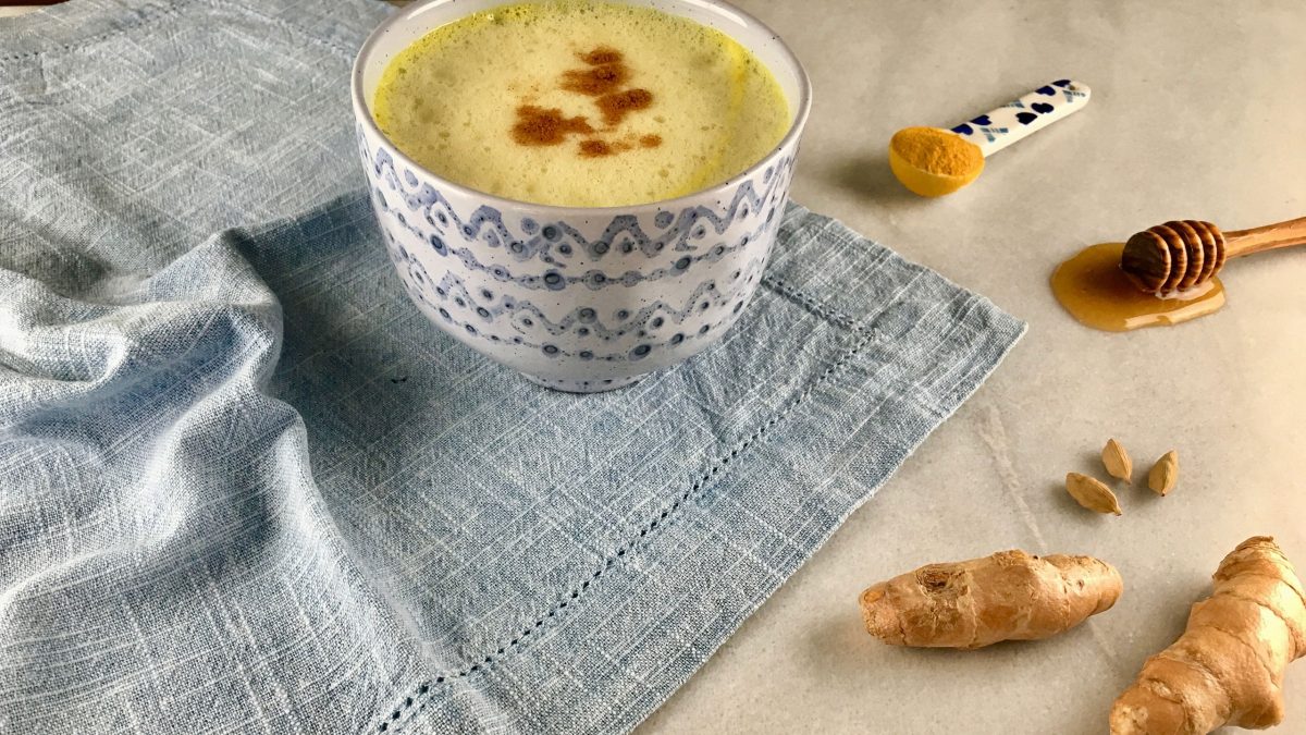 beneficios-te-de-curcuma-y-jengibre