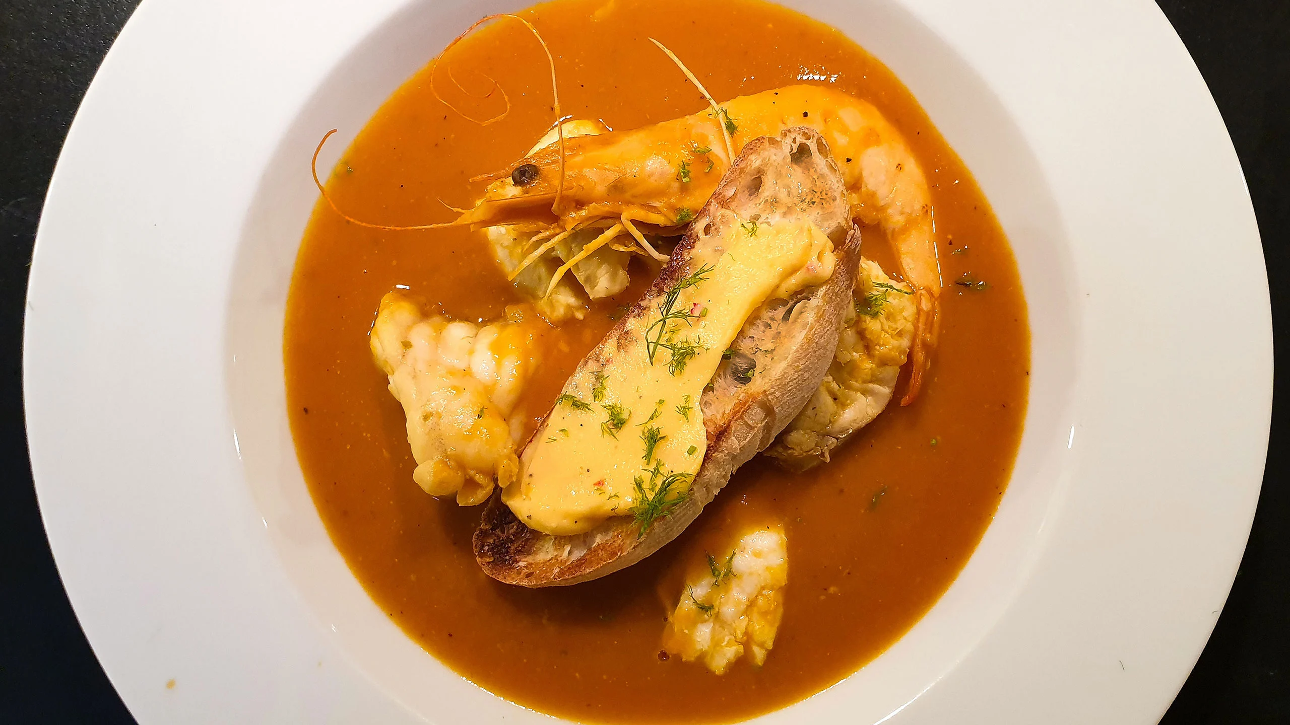 Receta de caldo de pescado fácil y rápida de hacer en casa