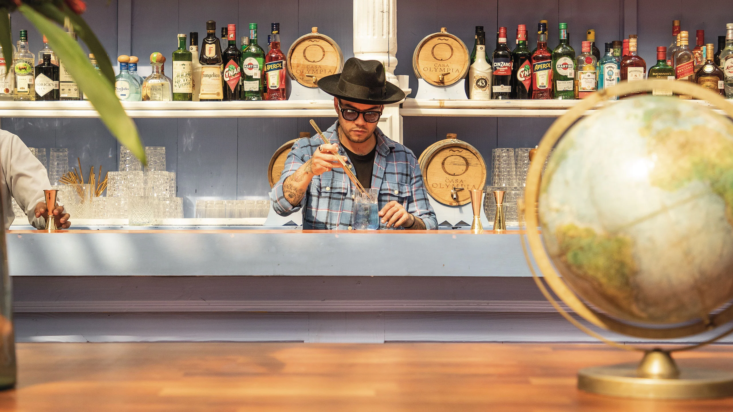 Casa Olympia: Cocteles sofisticados y platillos reconfortantes en un espacio instagrameable