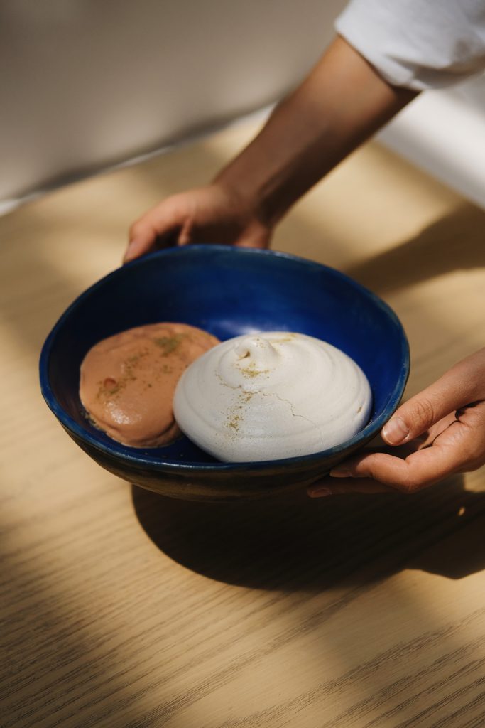 Merengue-de-rosita-de-cacao-niich
