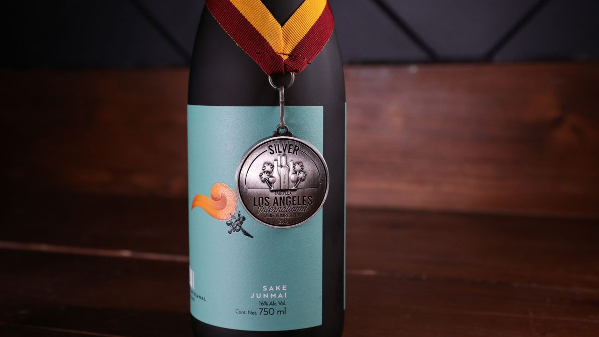 Sake-Nami-medalla