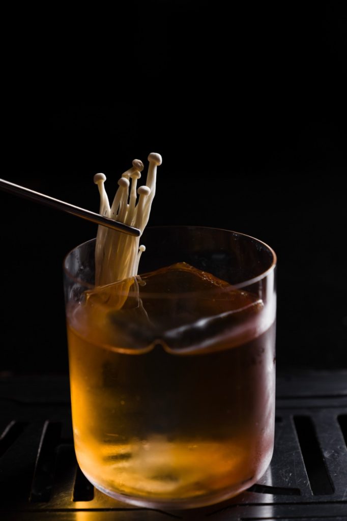 Handhsake Bar-Zadun-pop up