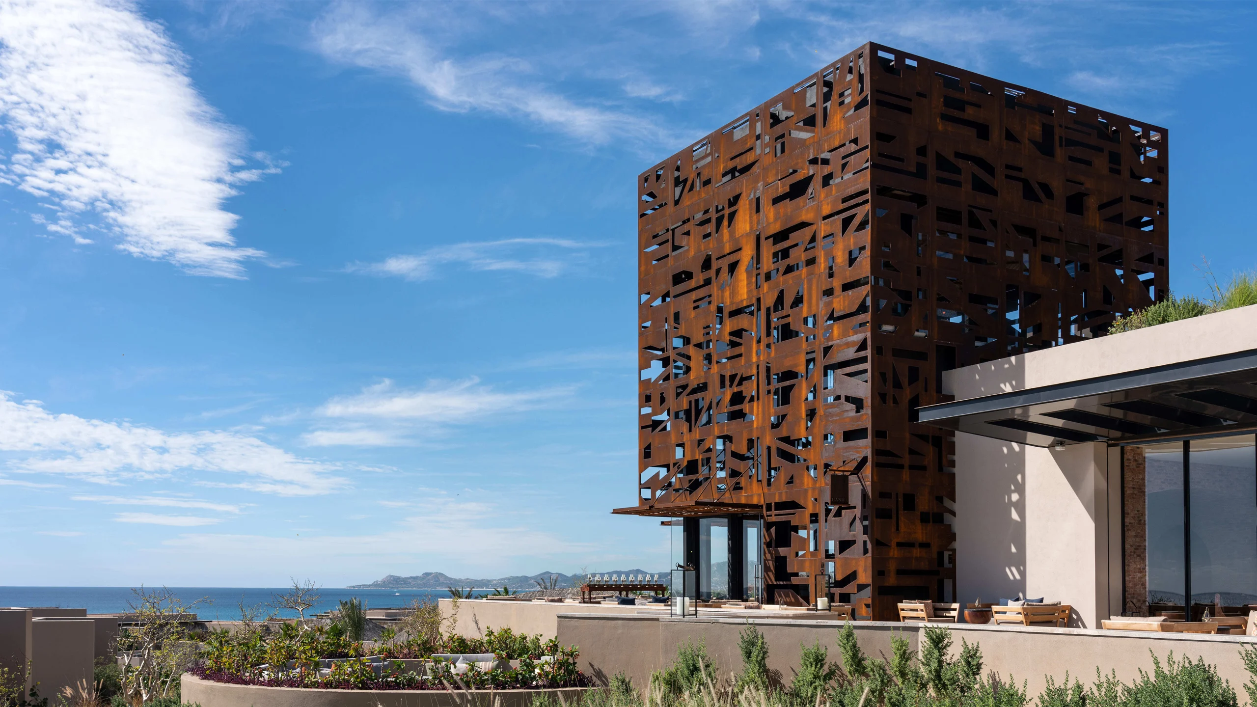 Handshake Bar llega a los Cabos para una experiencia inolvidable