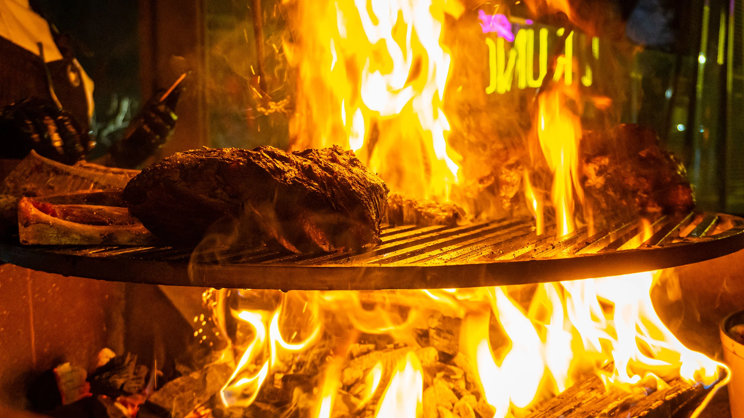 Sunset Drunch en TRIVVU llega para darle un giro único a tus noches de sábado