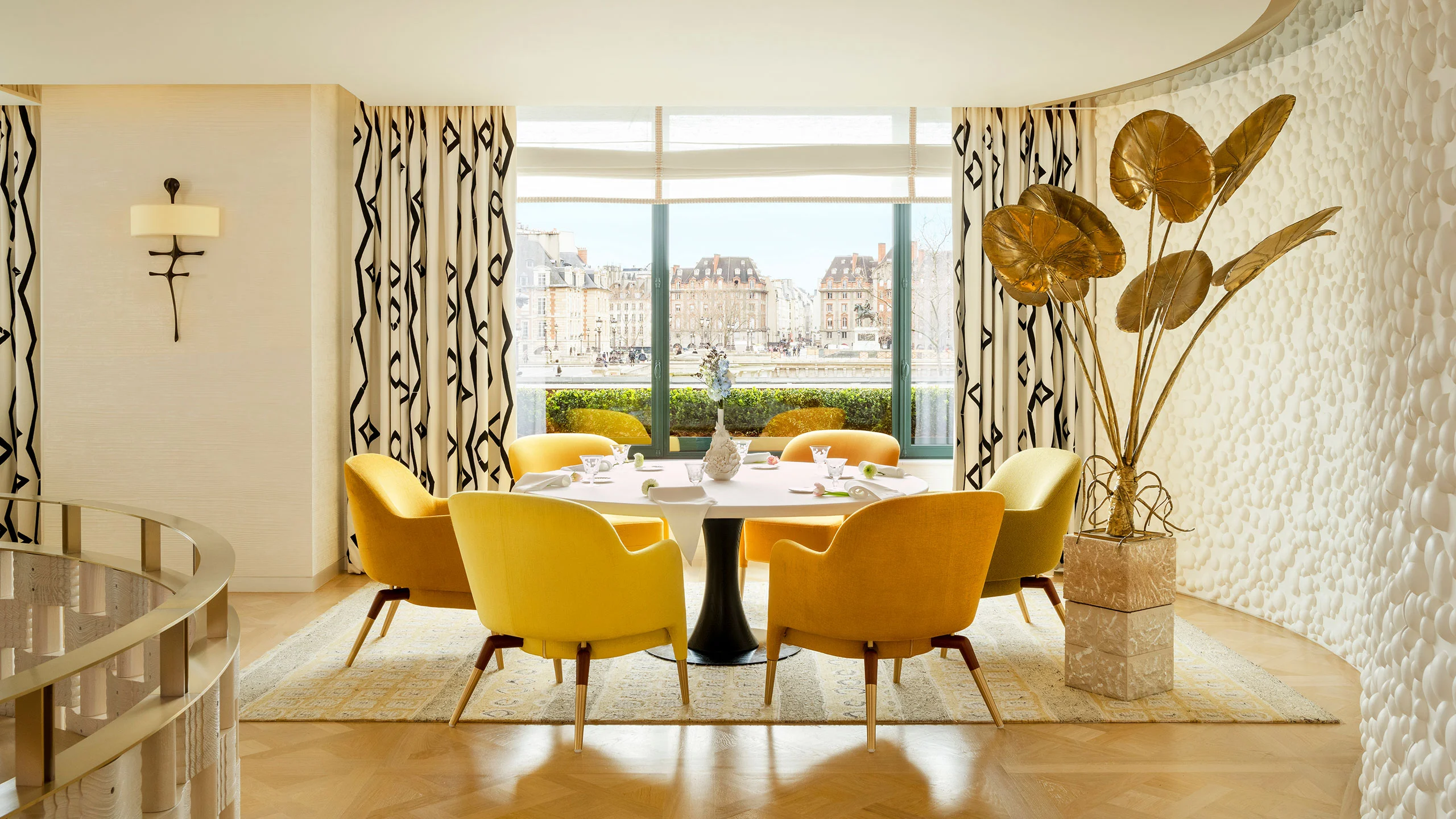 Plénitude del hotel Cheval Blanc Paris obtienen 3 estrellas Michelin