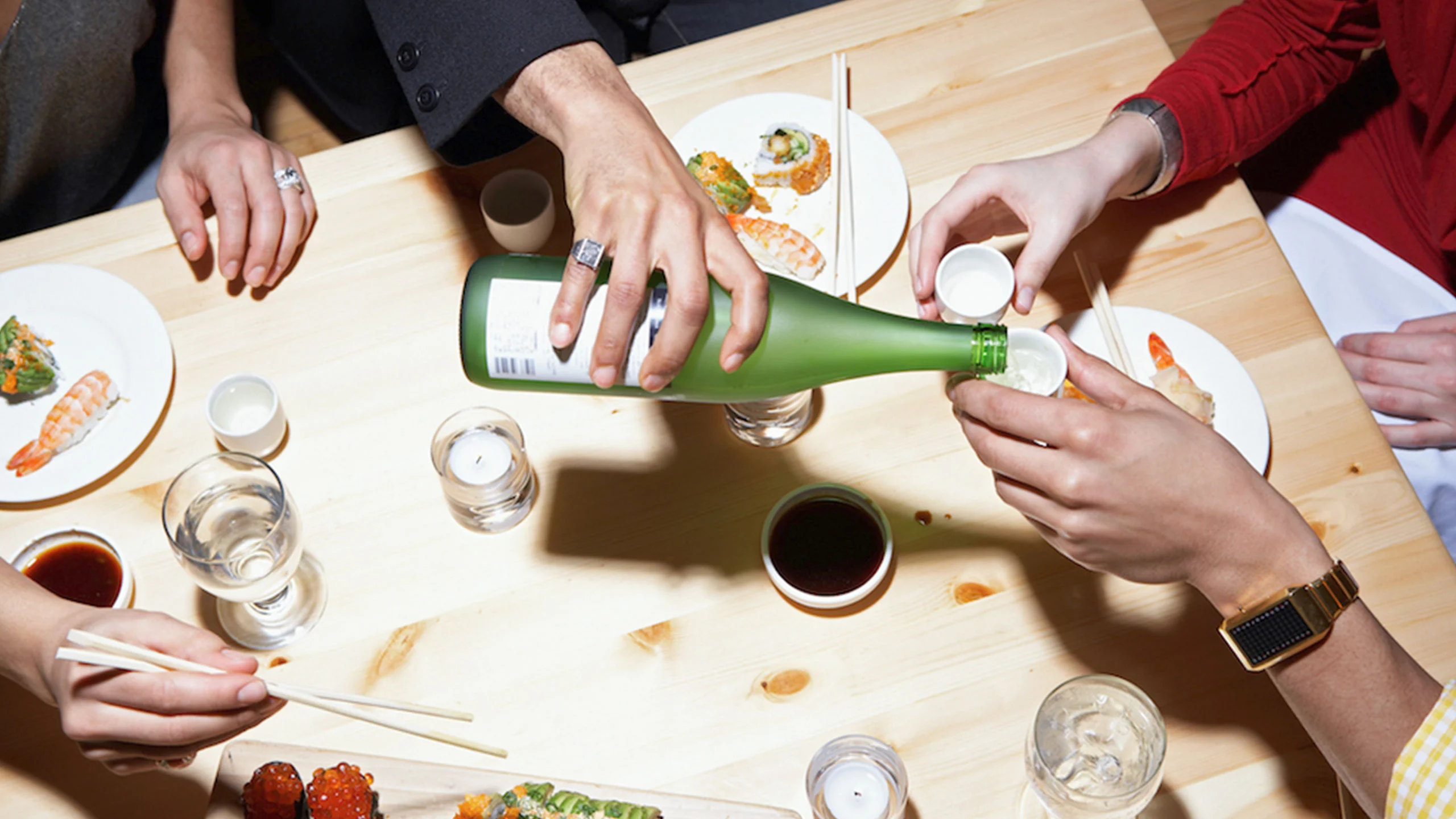 5 Sakes que todo amante de los vinos naturales debe probar 5 Sakes que todo amante de los vinos naturales debe probar