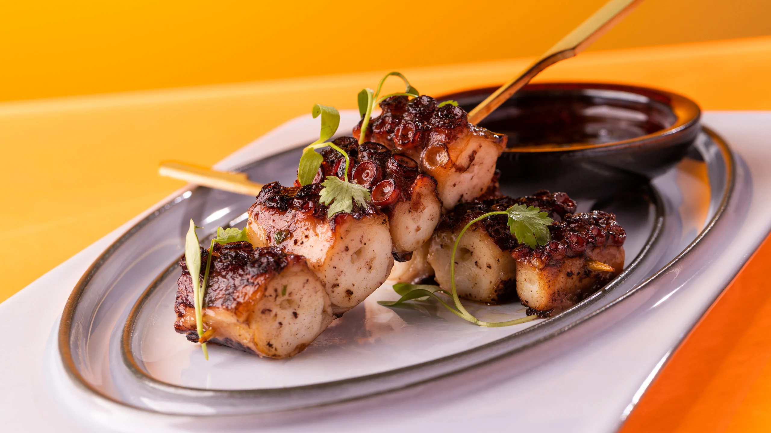 ¿Ya conoces Ling Ling? Te contamos sobre esta experiencia de gastronomía asiática en las alturas ¿Ya conoces Ling Ling? Te contamos sobre esta experiencia de gastronomía asiática en las alturas