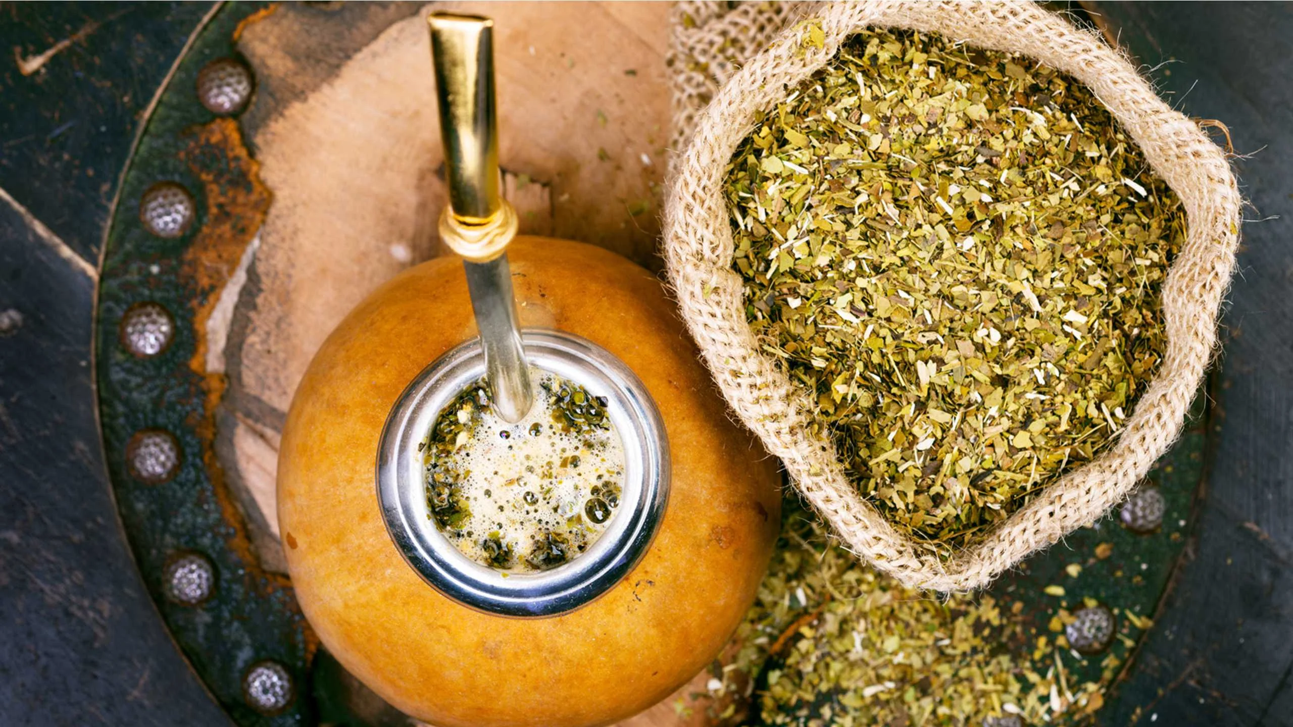 Todo lo que debes saber sobre el mate, la súper bebida latinoamericana