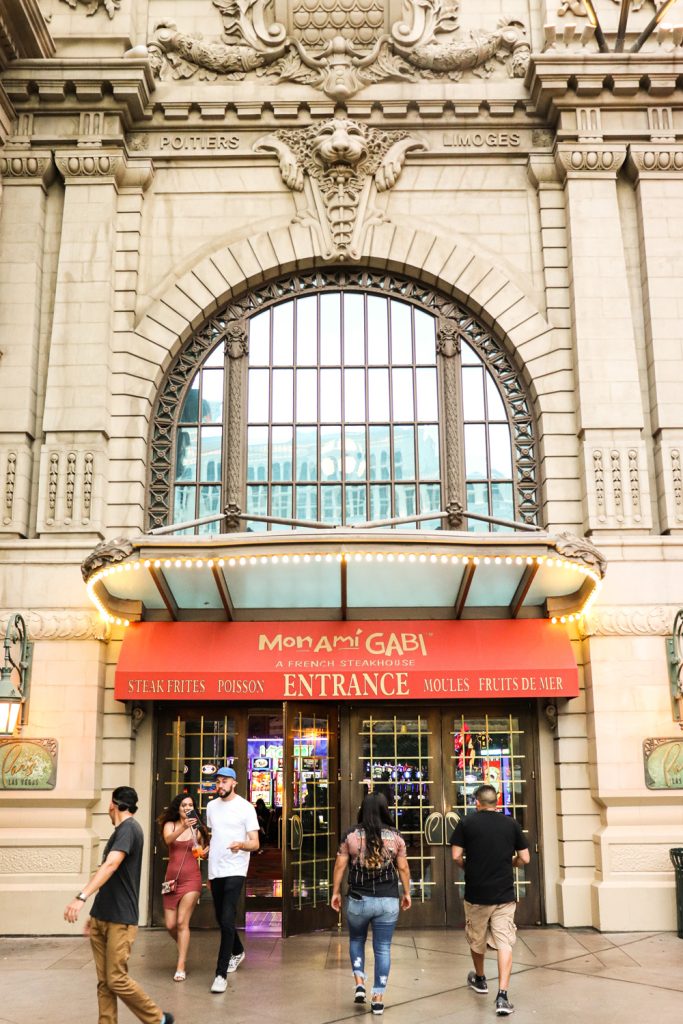 Entrada de Mon Ami Gabi Las Vegas | Foto: Cortesía