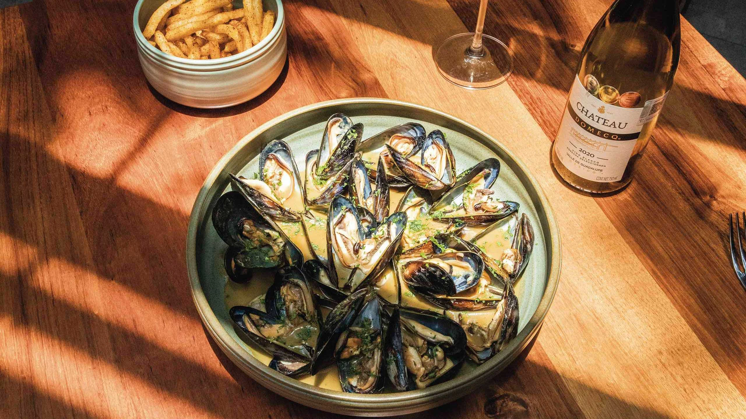 Mejillones en salsa de coco y lemongrass