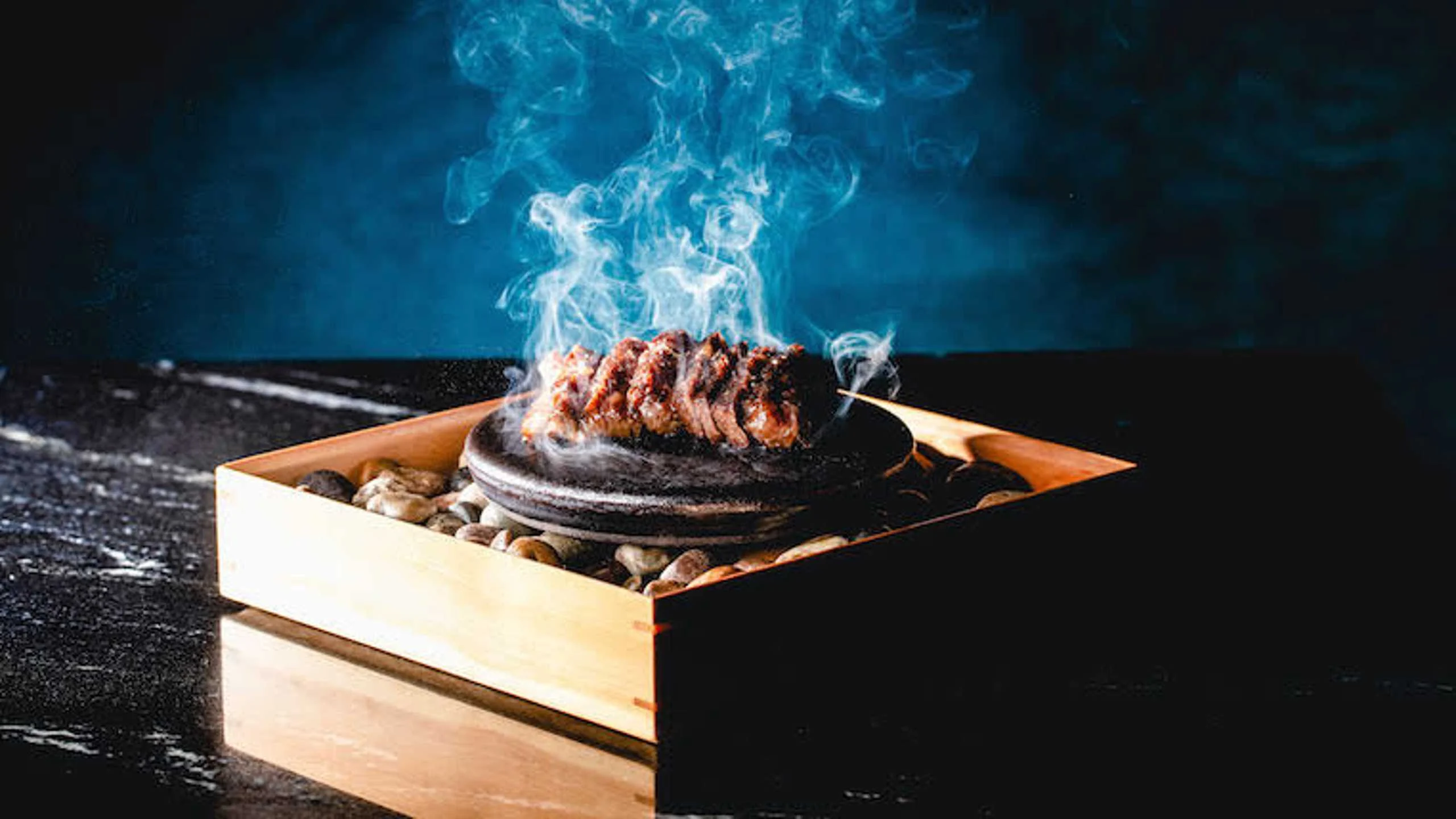 Gekk, el nuevo restaurante de Bad Bunny en Miami