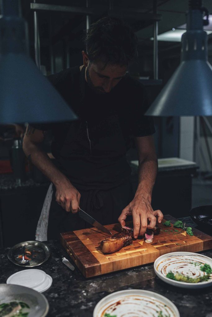 Pedro Bargero en la cocina 