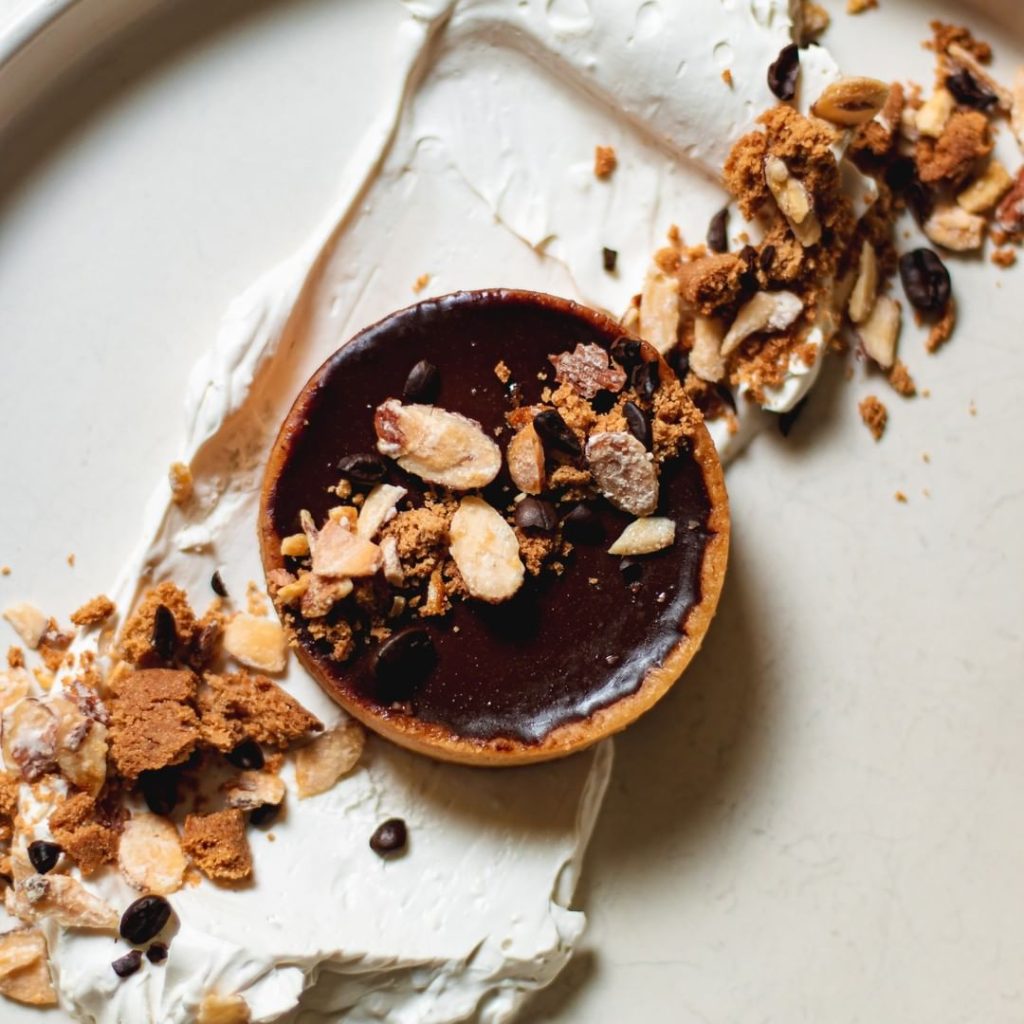 Tarta de chocolate de metate | Foto: Instagram Villa Unión Brasa y Masa