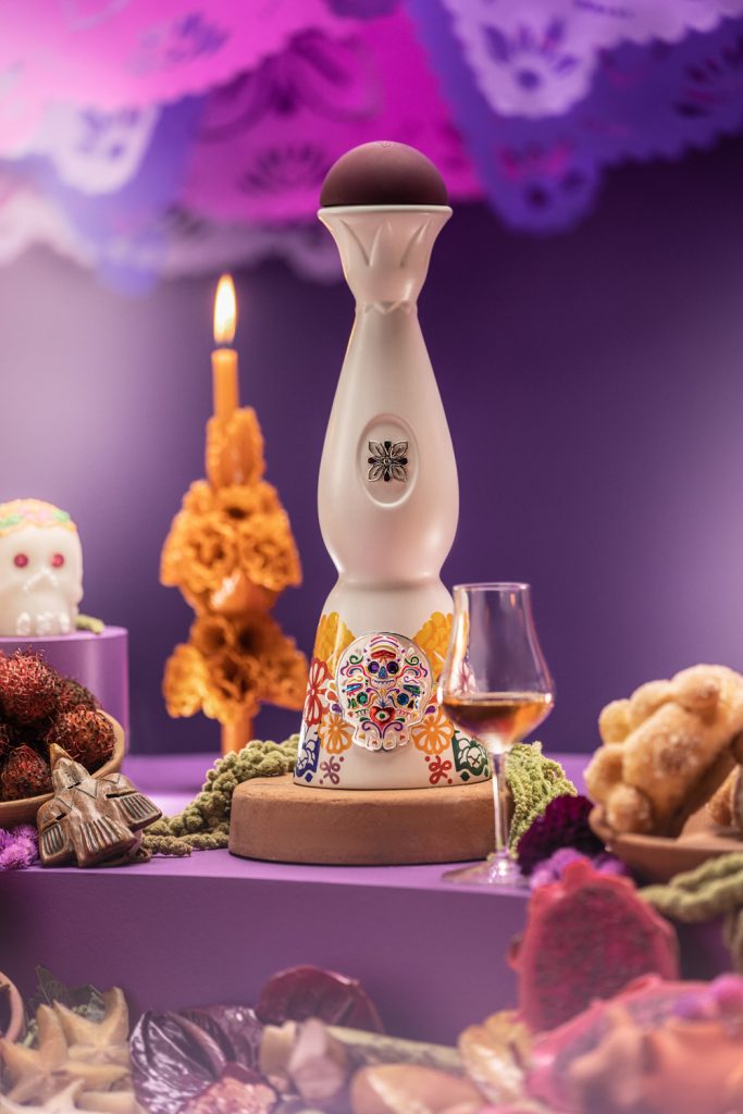 Clase Azul_licorera de Día de Muertos