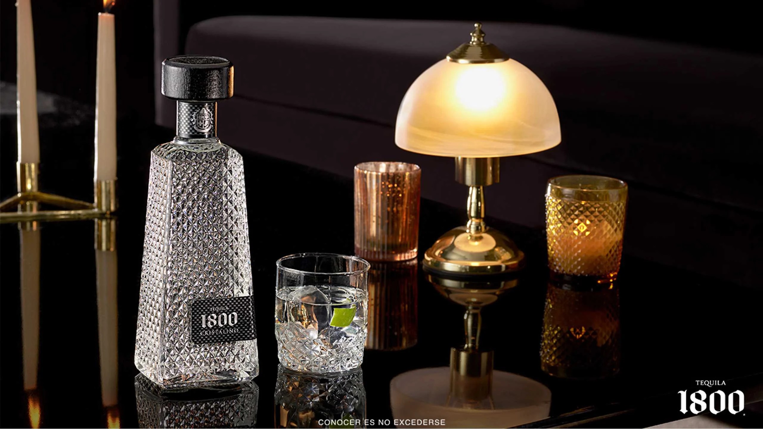 Sé un gran anfitrión con Tequila 1800