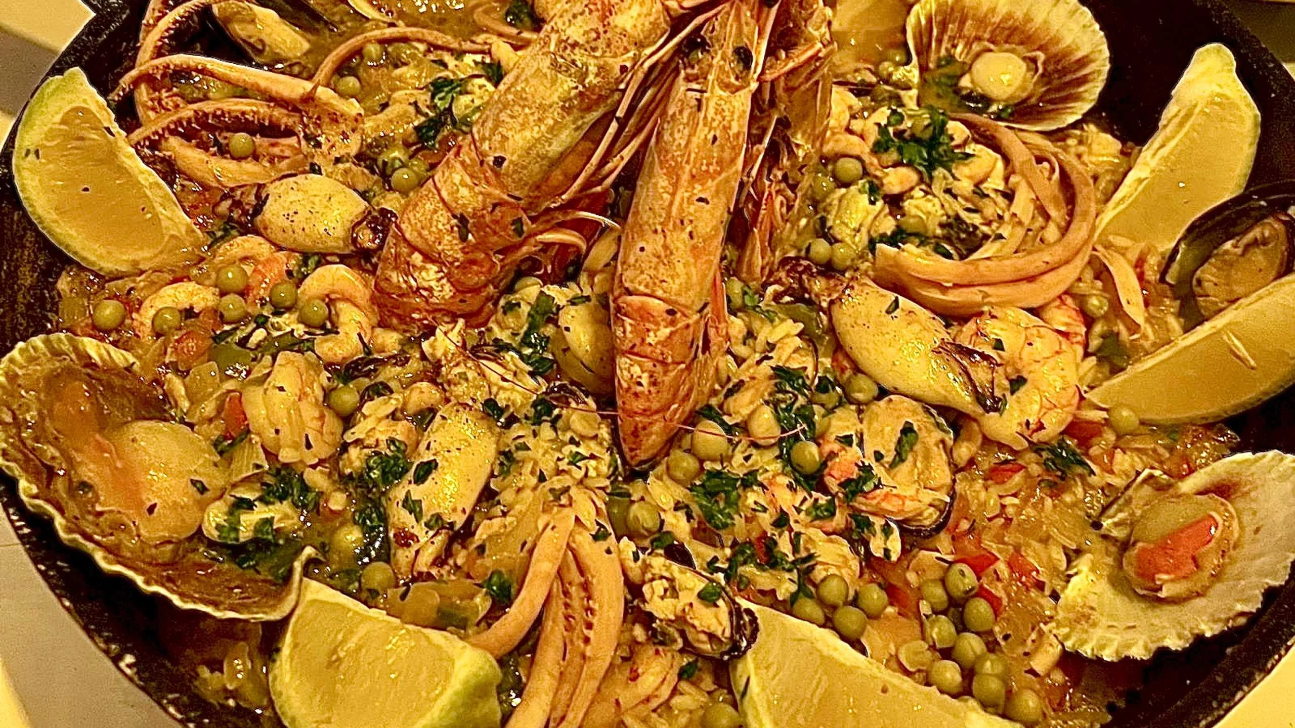 Gran Bamboo Beach: sol, arena y coctelería en Buenos Aires