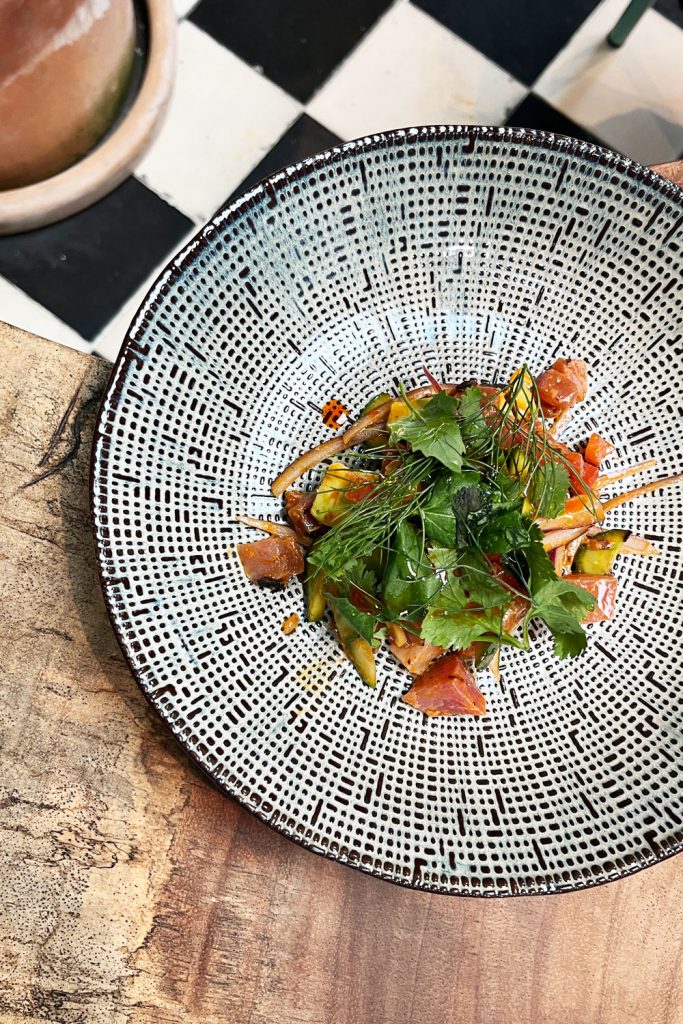 Ceviche de atún con salsa macha | Foto: Anabel Oviedo