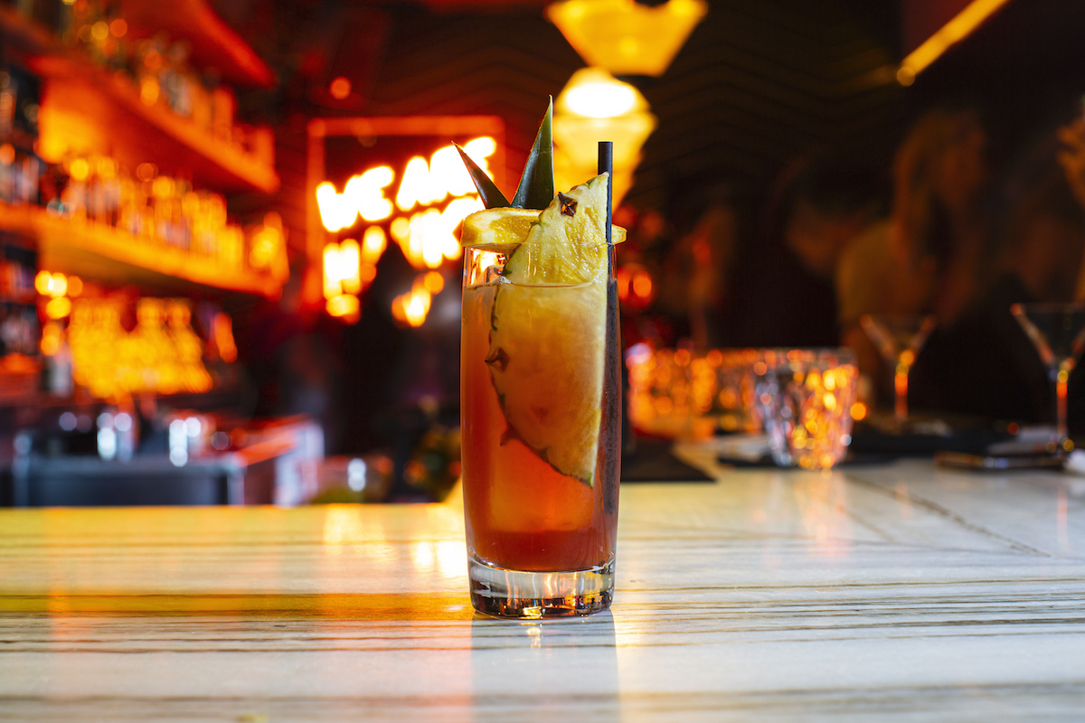Cocteles-con-vermouth-carpano-Latinoamericano-en-Hanky-Panky-CDMX