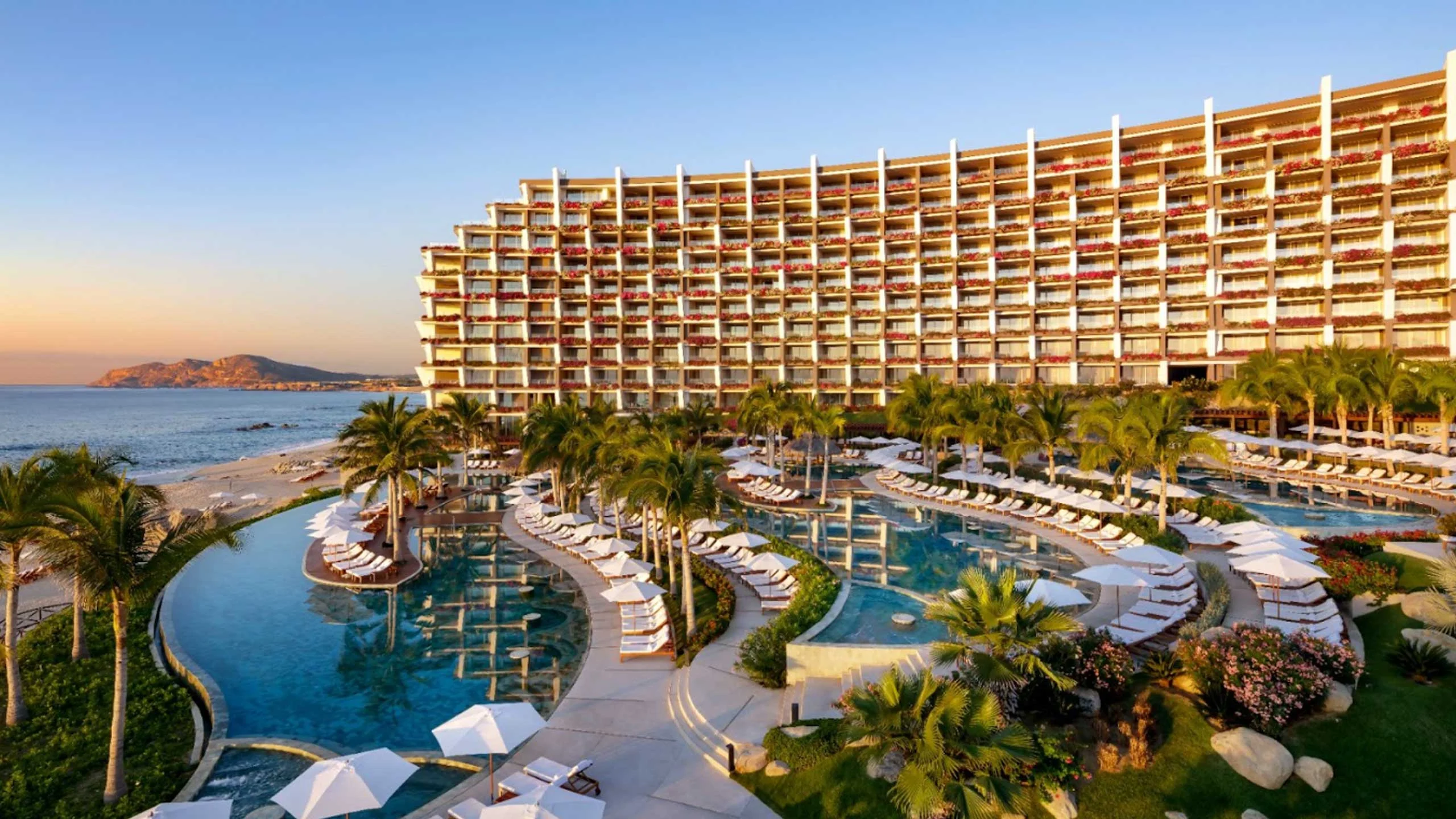 Velas Resorts, la magia del verano en cada sabor