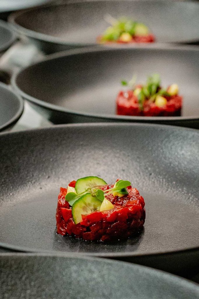 Tartar de sandía con alioli de jengibre