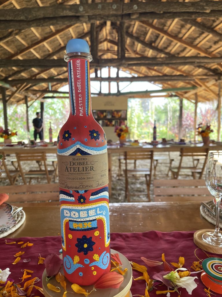 Maestro Dobel Atelier Trajineras