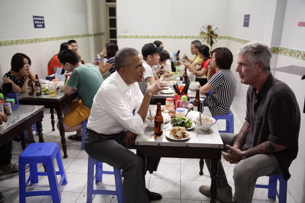 Barack Obama y Anthony Bourdain