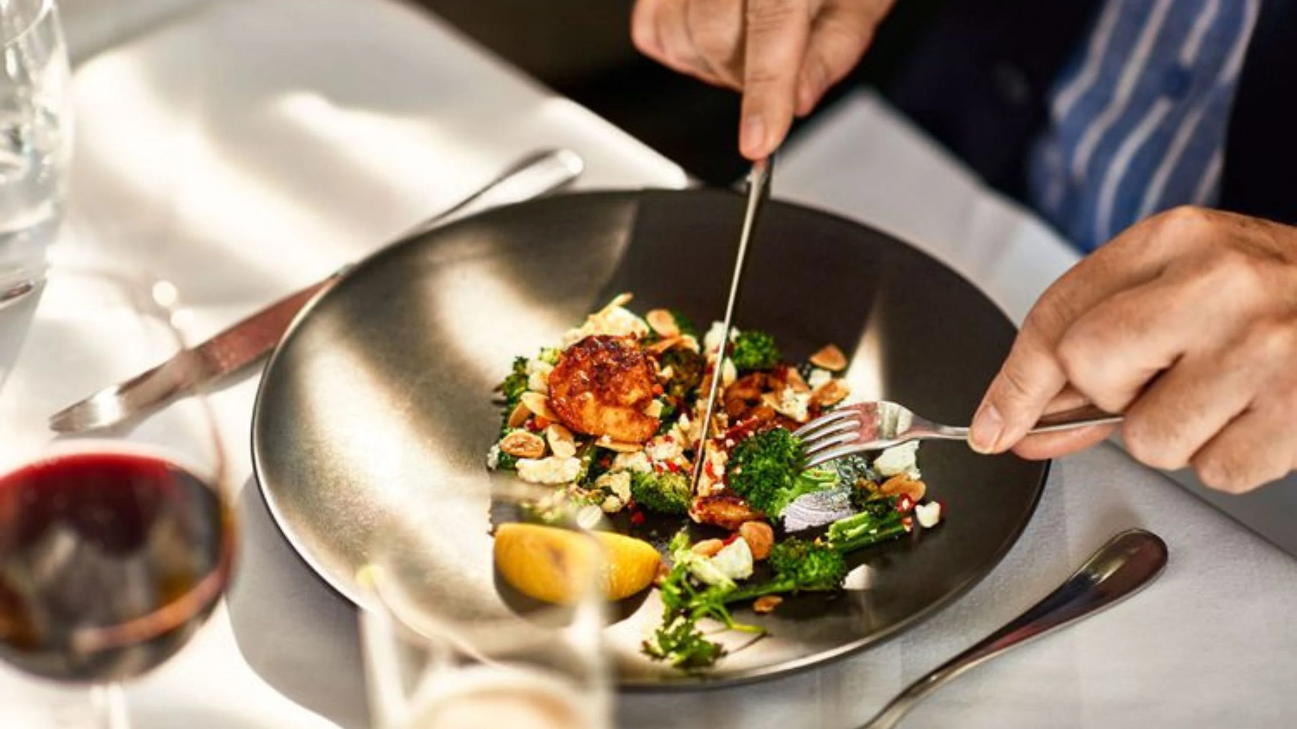 Resoluciones 2024: qué hacer y qué dejar de hacer en un restaurante