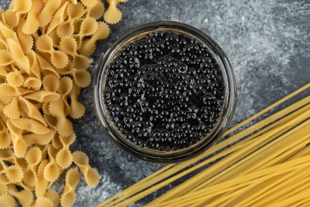 7 formas de comer caviar