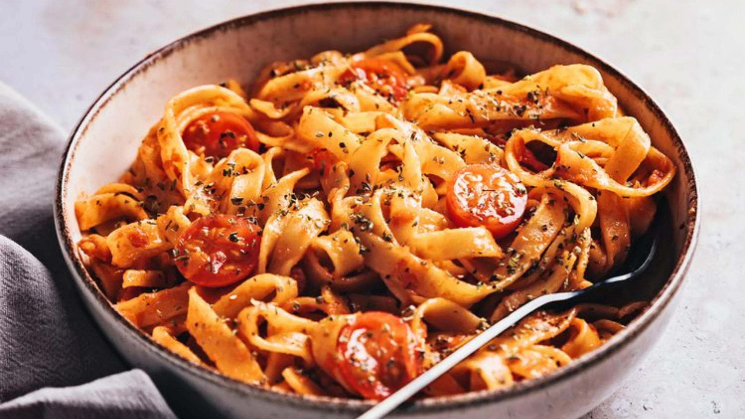 Comer pasta te hace sentir mejor y la ciencia lo confirma