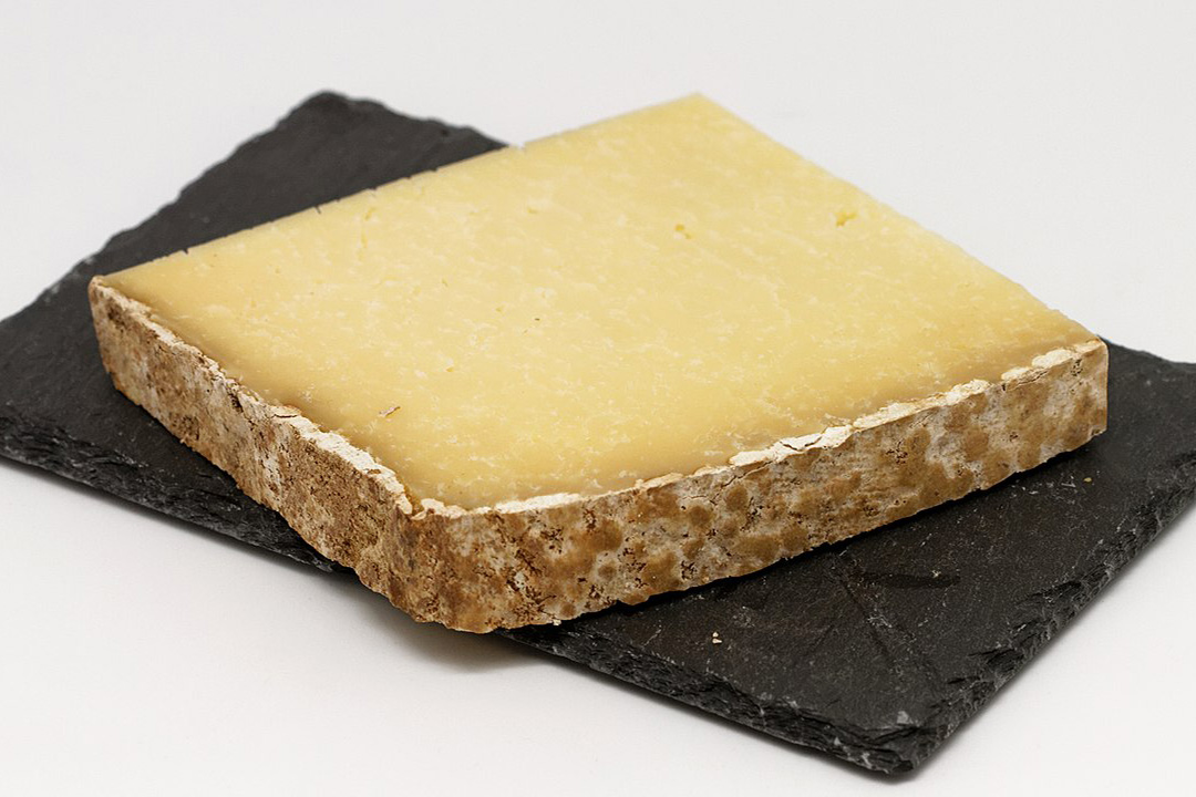Qué vinos maridan mejor con el queso francés