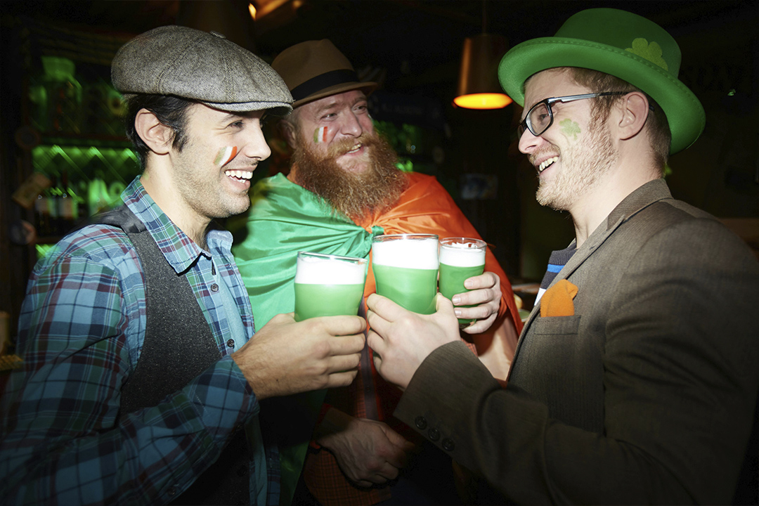Fiesta de San Patricio 2024: por qué se bebe cerveza en la celebración