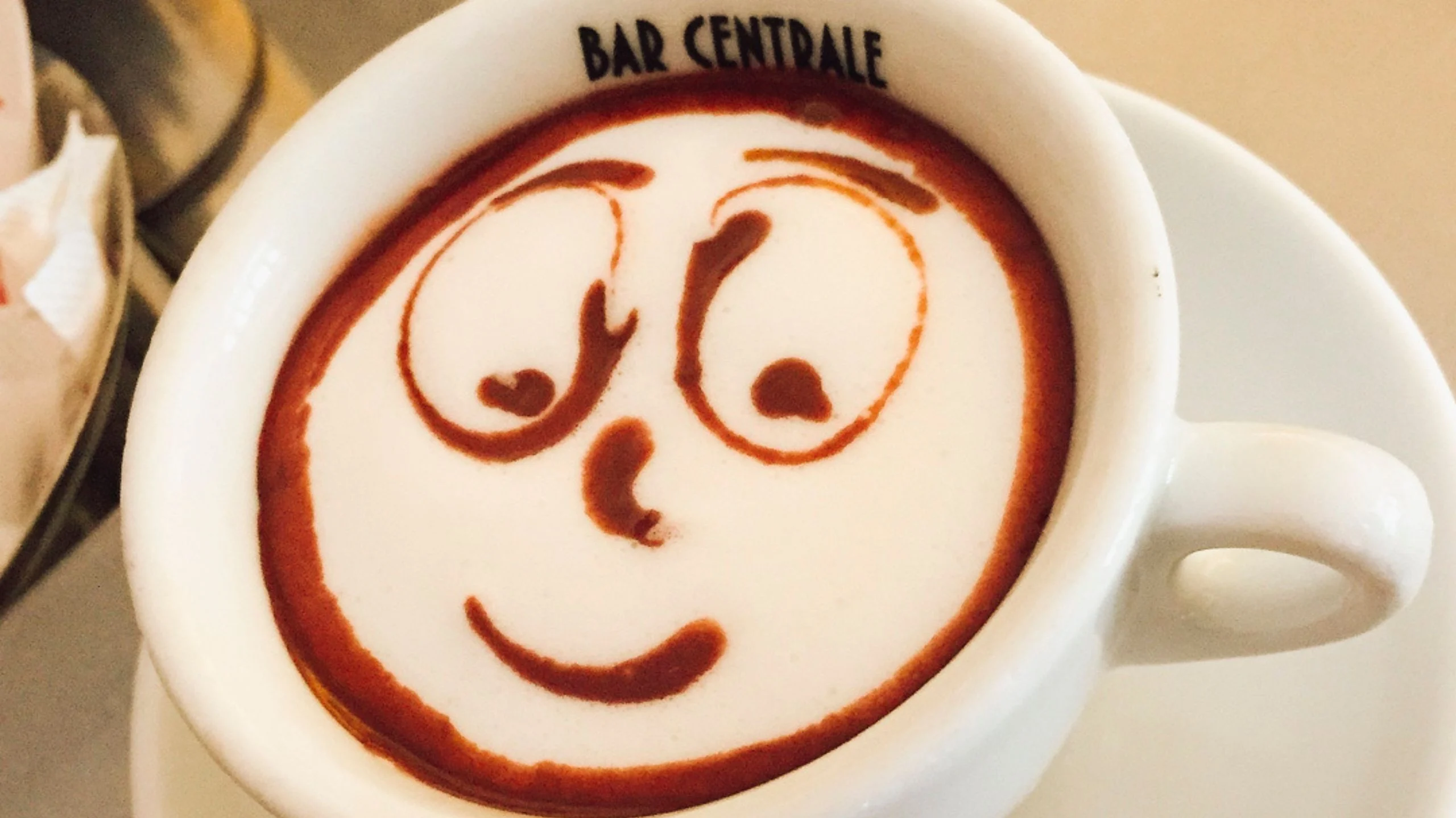 Qué es el babyccino y cómo prepararlo