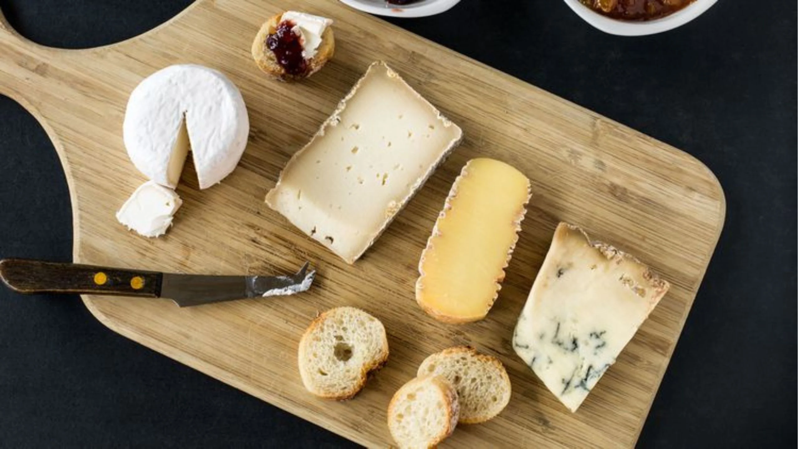 Corta el queso como los expertos Corta el queso como los expertos