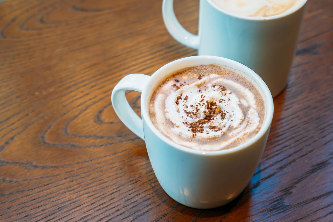 Cómo hacer espuma de leche para café sin máquina