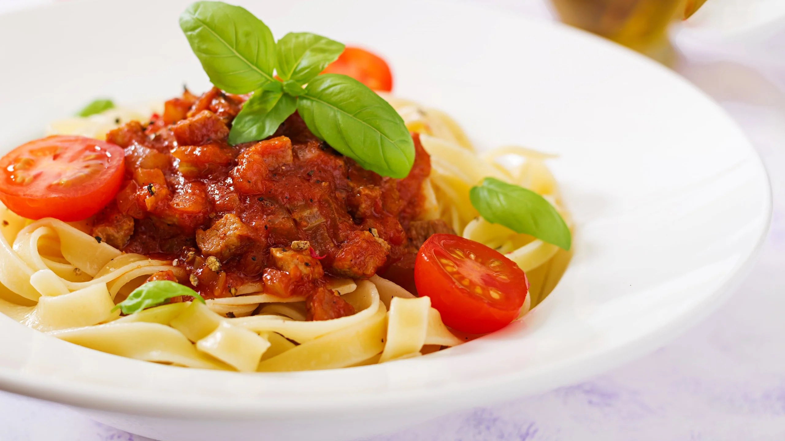 Qué vinos maridar con fideos con salsa de tomate