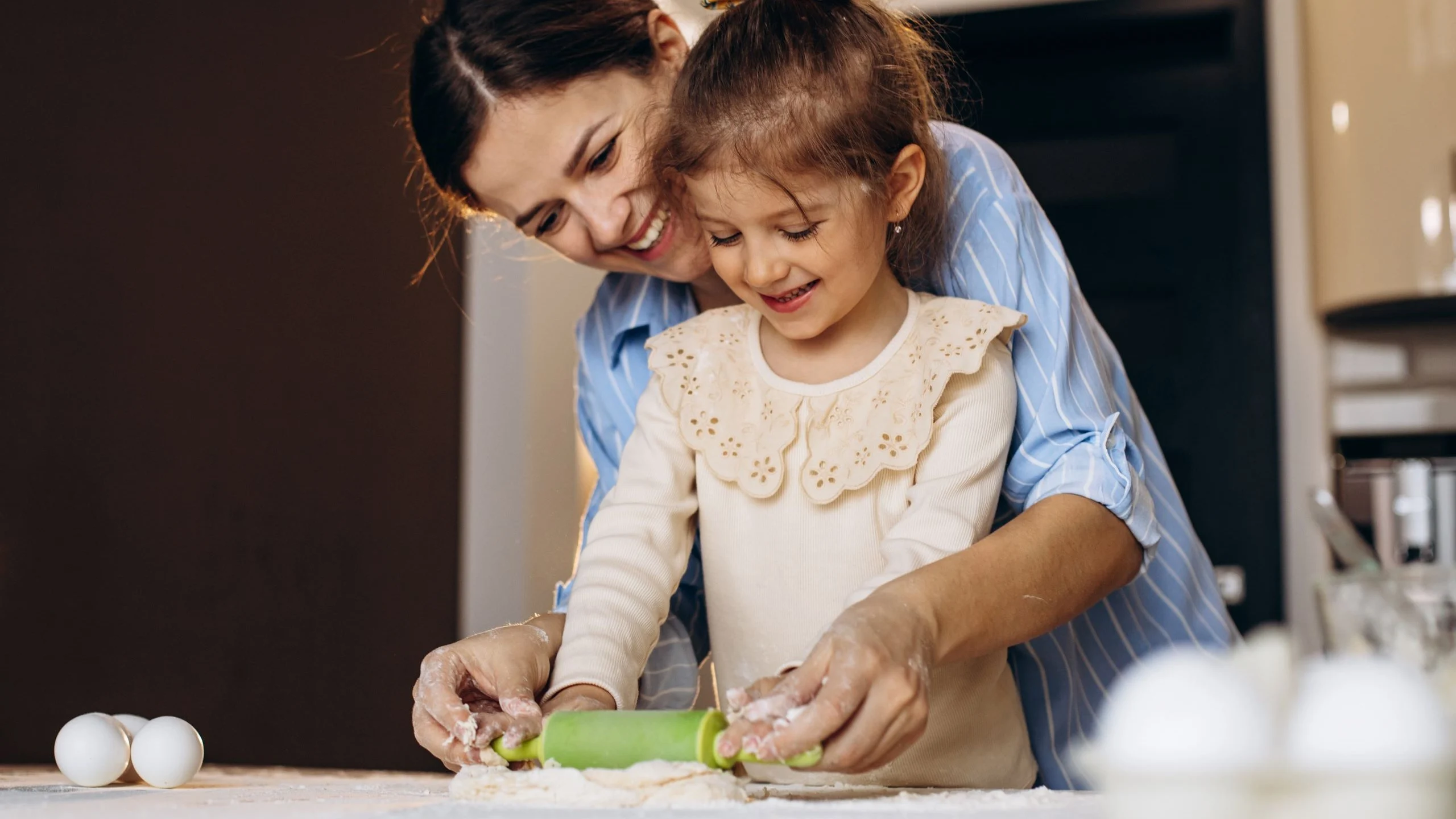 Galletas de Pascua decoradas: receta fácil y los mejores patrones para pintar con tus peques