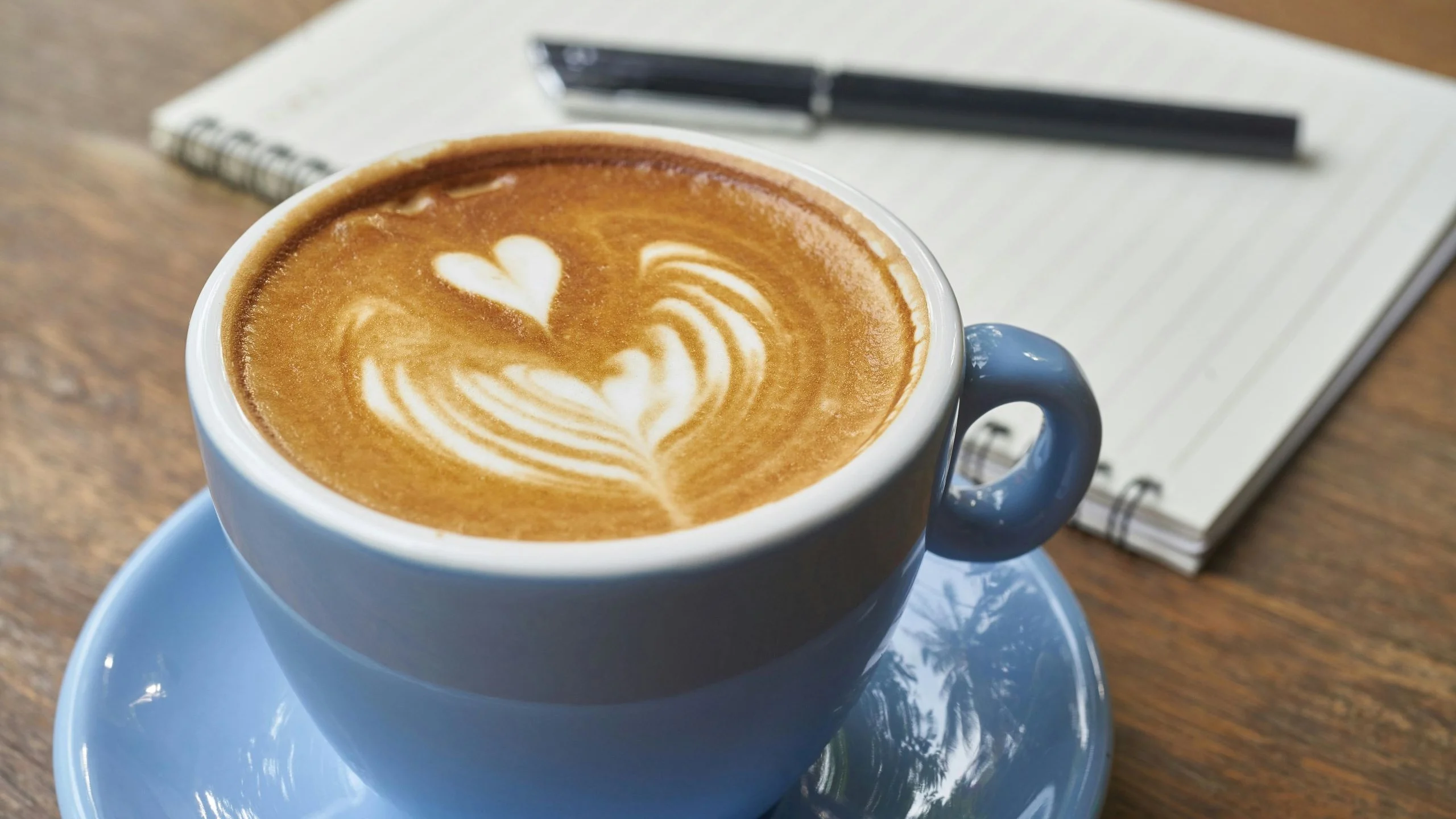 Cómo hacer espuma de leche para café sin máquina