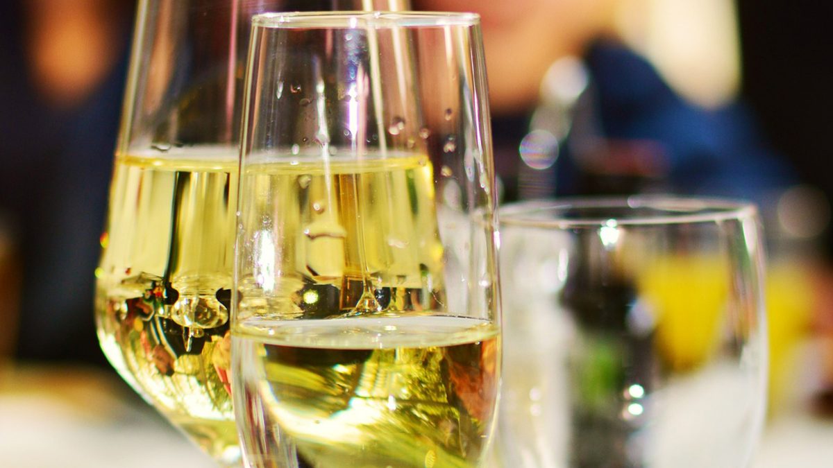 Qué vinos maridar con conejo