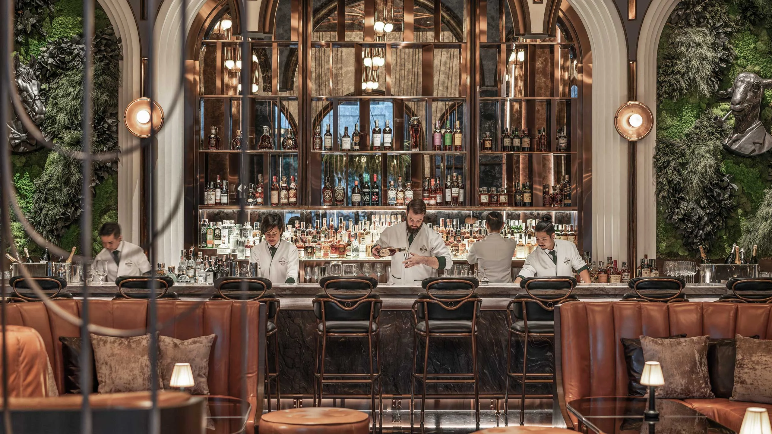 BKK Social Club, el mejor bar de Tailandia, toma la barra de Fifty Mils  