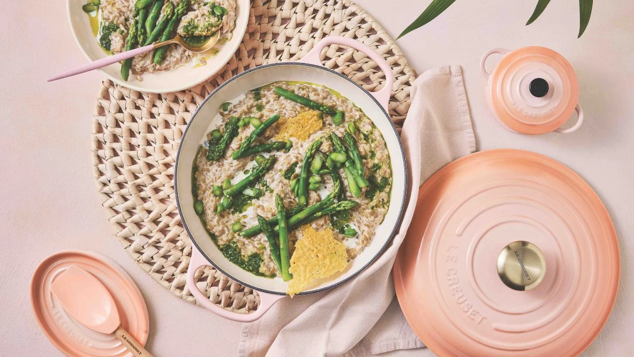 Le Creuset recibe al verano con su nuevo color Pêche