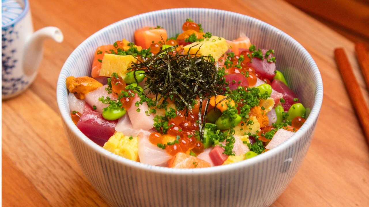 Chirasi Especial en Deigo Sushi 
