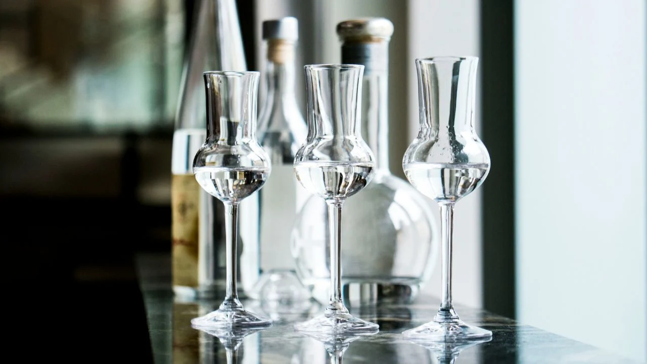 Grappa, el digestivo italiano que debes pedir con más frecuencia