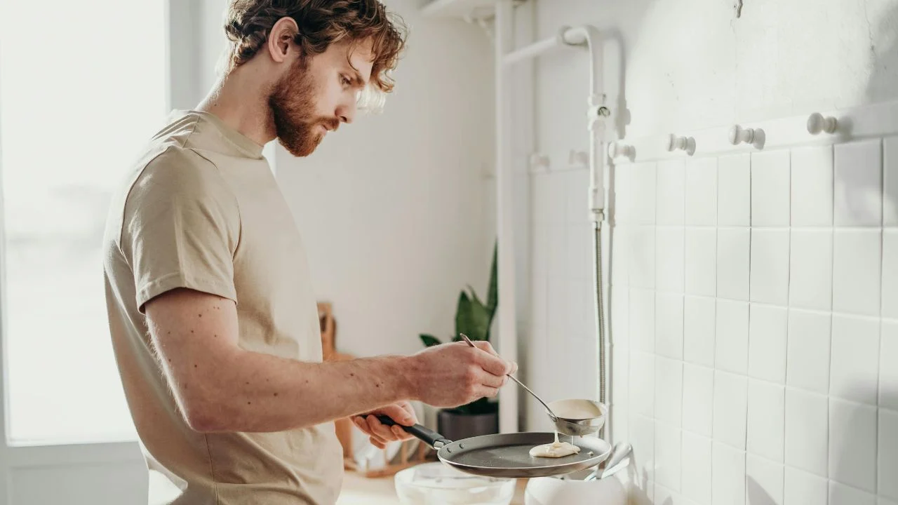 El complemento que necesitas en tu cocina: horno eléctrico con freidora de aire de KitchenAid