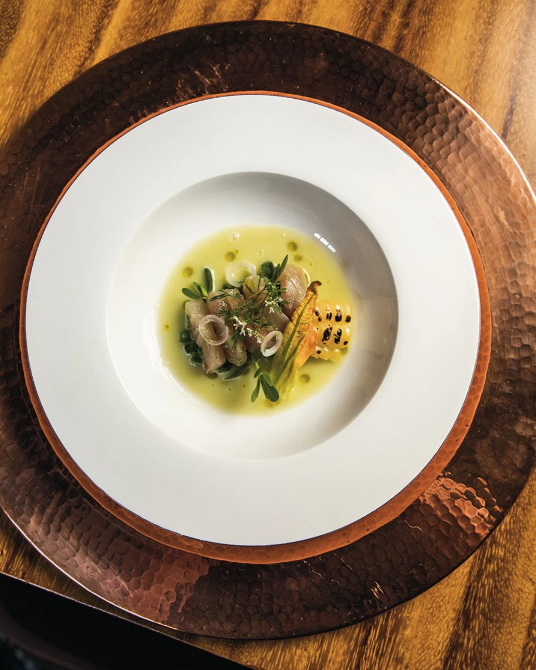 Prepara este refrescante Aguachile de Kampachi Curado del chef Jorge Diez