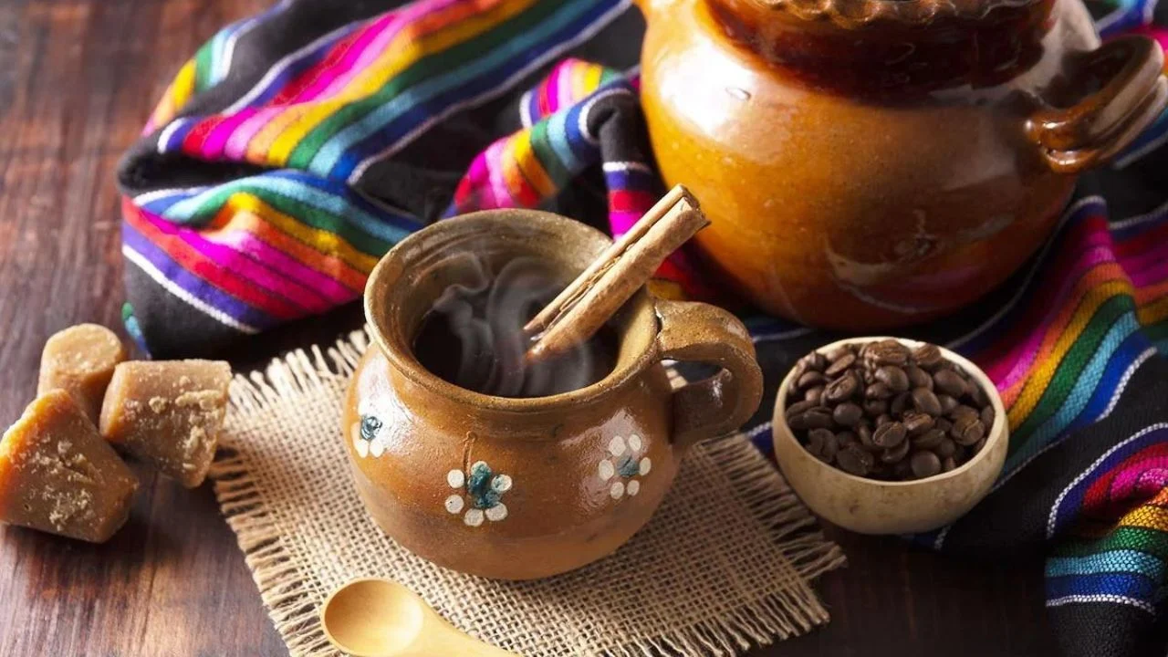 Celebra el Día Internacional del Café con un Iced Café de Olla