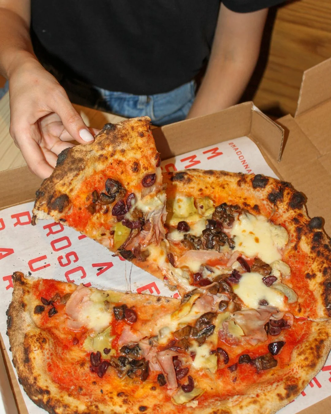 Pizzería della Madonna se posiciona entre las 100 mejores pizzerías del mundo