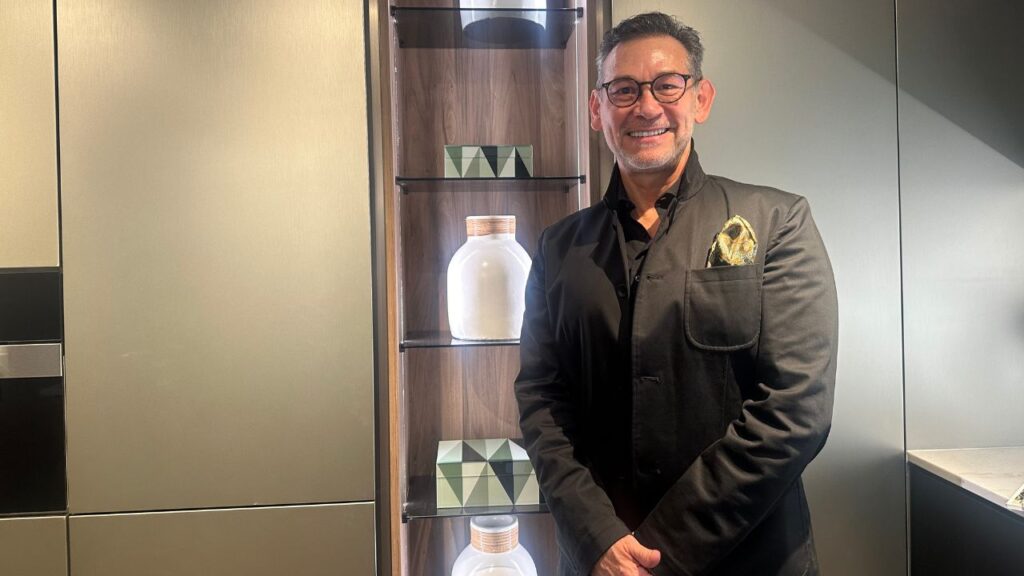 Amureto presenta su nuevo showroom en CDMX