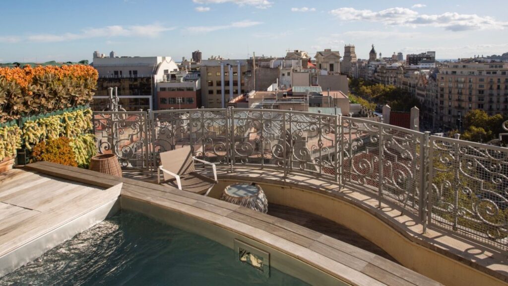 Barcelona: la sinfonía del Mediterráneo y la imaginación