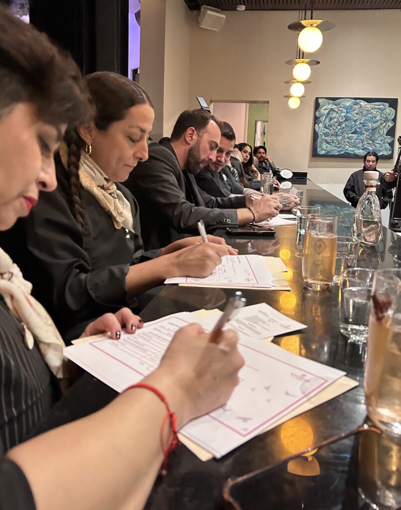 Diosas de la barra reinventan un clásico del tequila